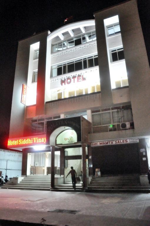 Hotel Siddhi Vinayak Station Road Τζαϊπούρ Εξωτερικό φωτογραφία