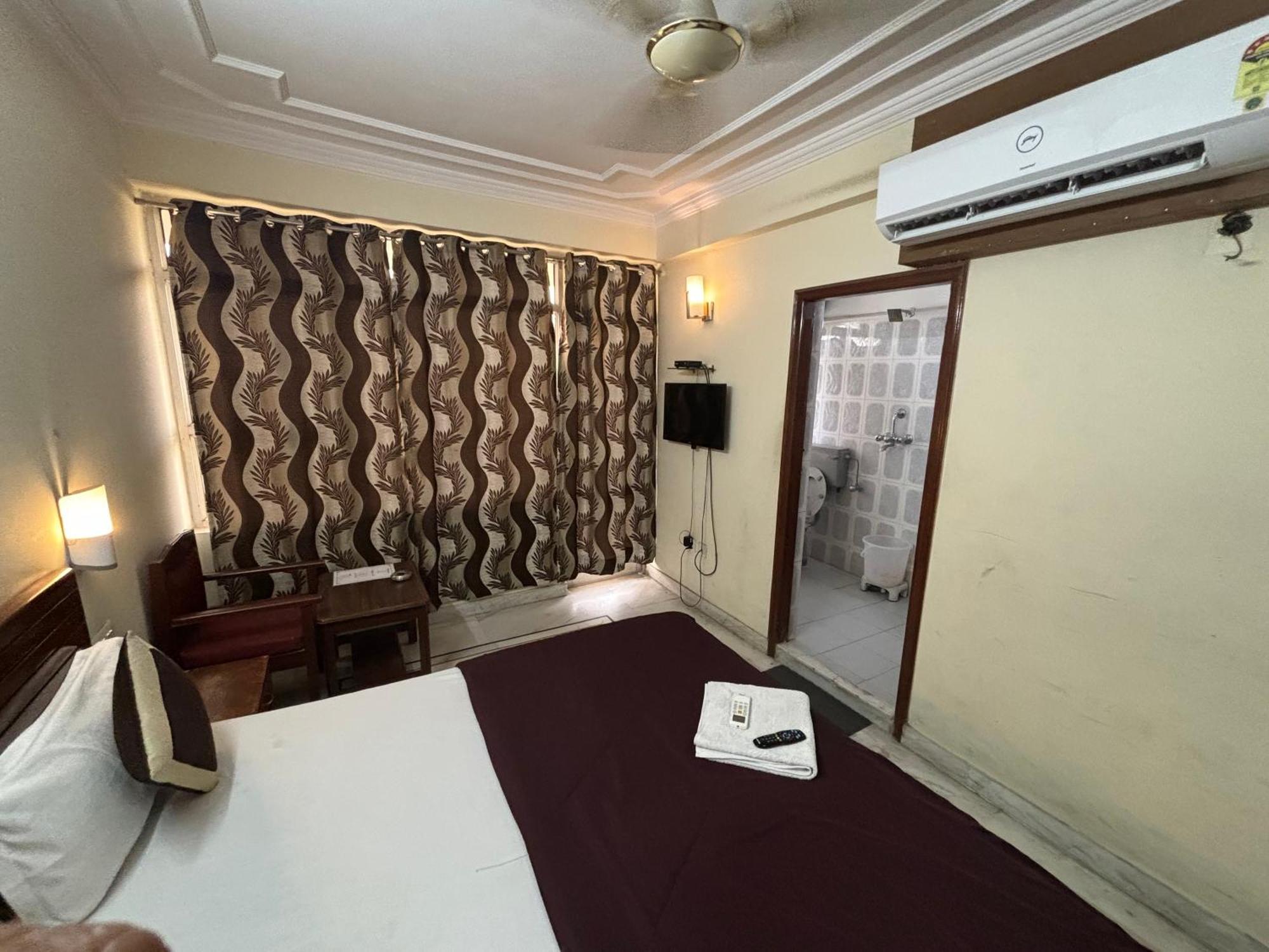 Hotel Siddhi Vinayak Station Road Τζαϊπούρ Εξωτερικό φωτογραφία