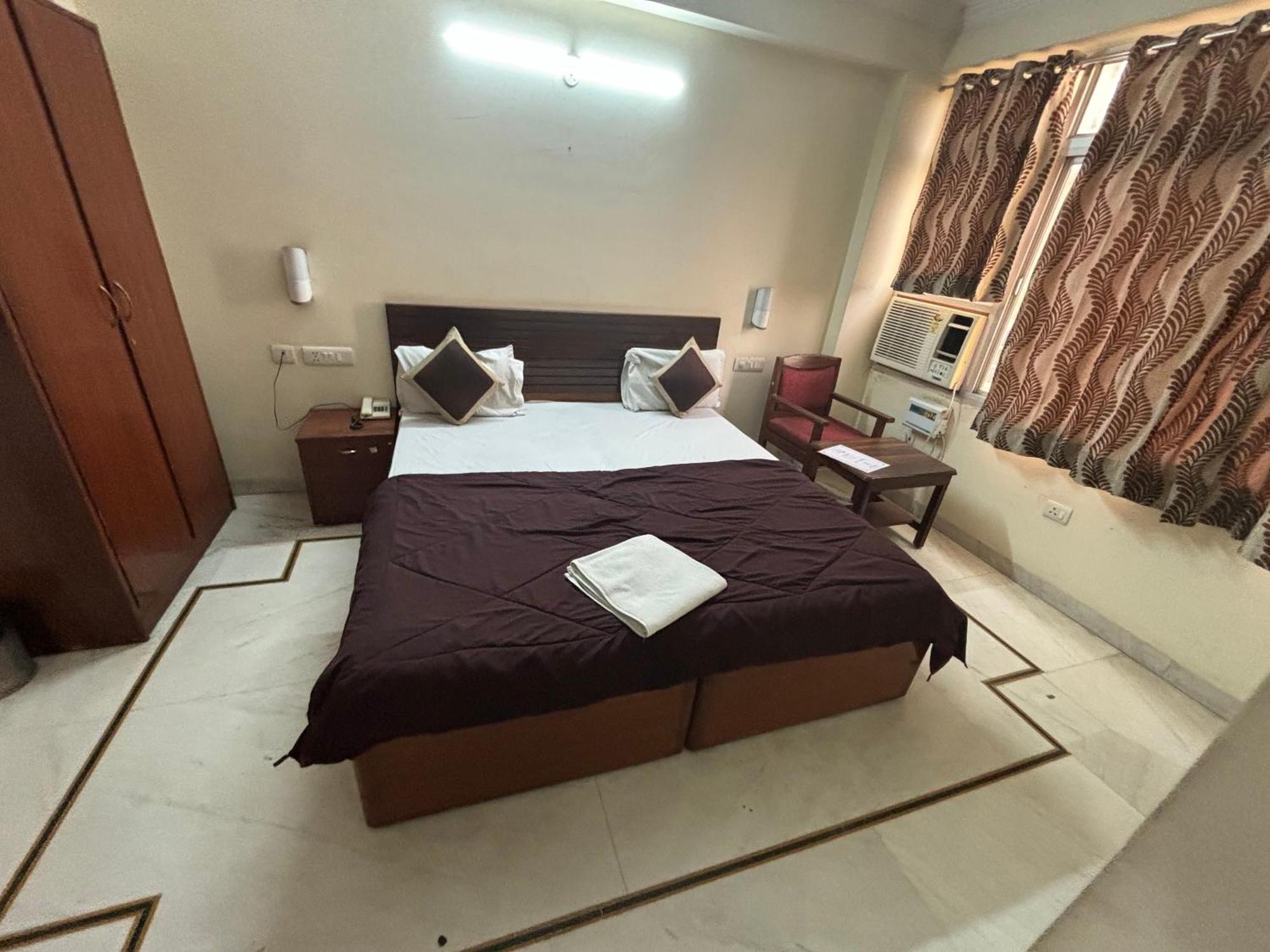 Hotel Siddhi Vinayak Station Road Τζαϊπούρ Εξωτερικό φωτογραφία